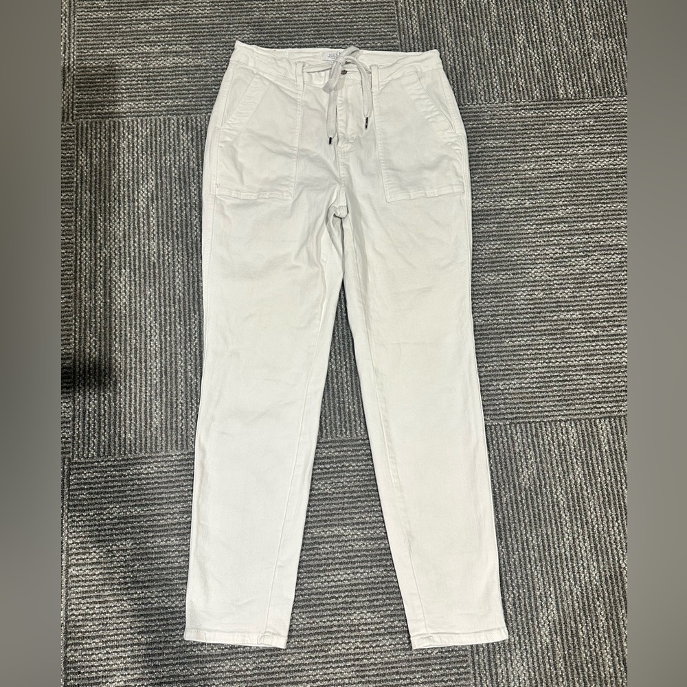 Women’s White Casual Pants